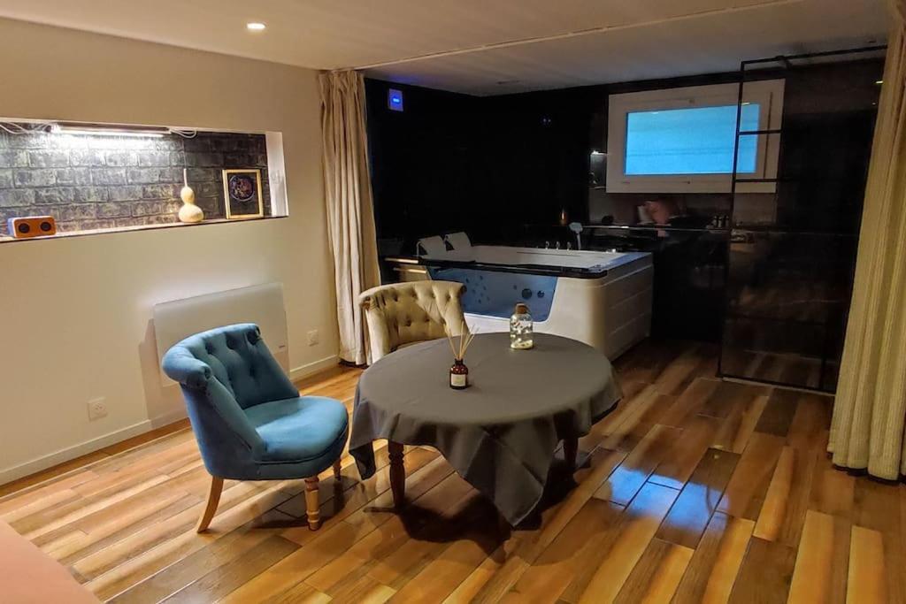Paisible Et Balneo Apartment Vezin-le-Coquet