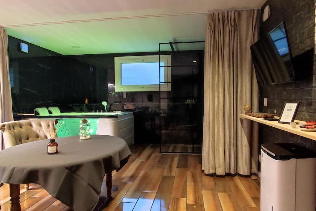 Apartamento Paisible Et Balneo Vezin-le-Coquet